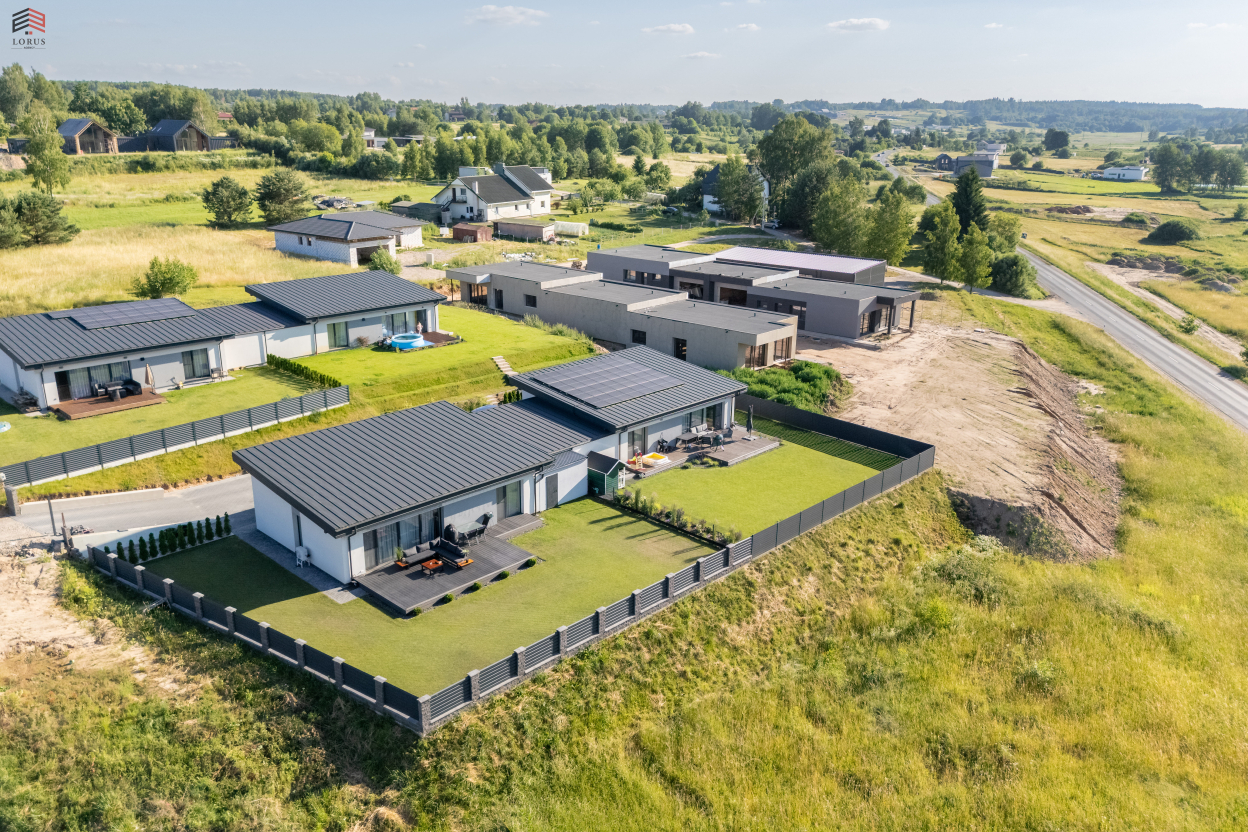 Thumbnail 32