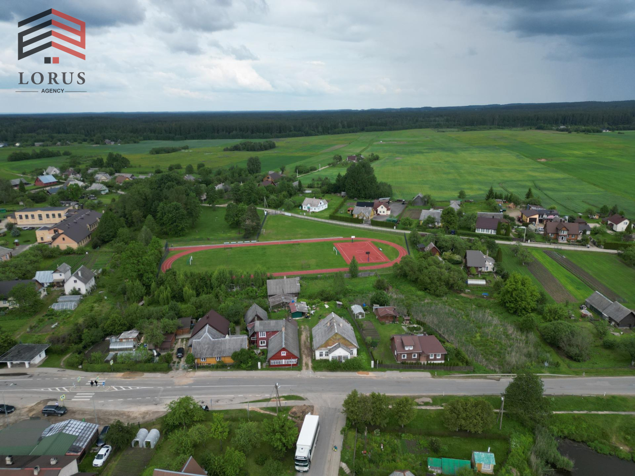 Image 18 of 42