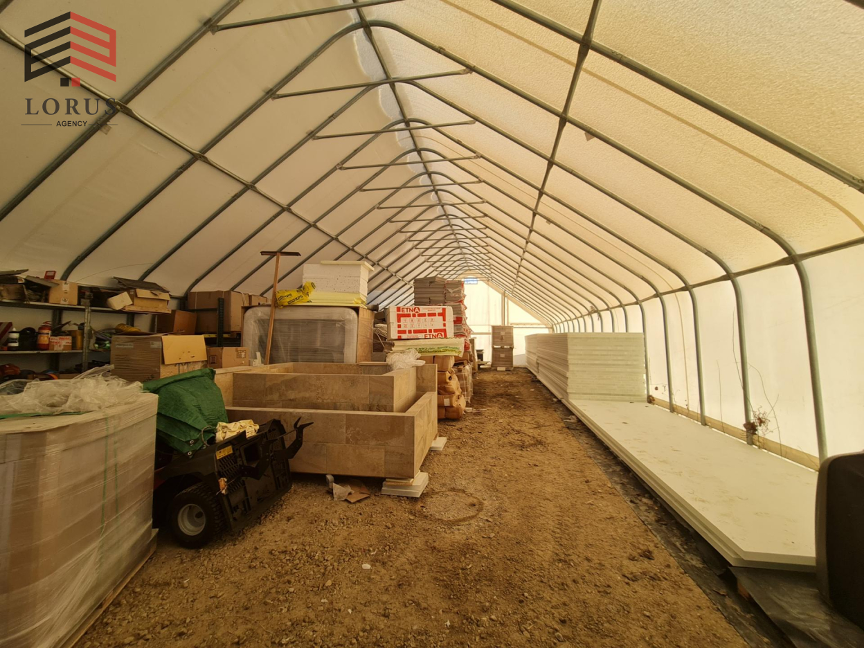 Image 5 of 6