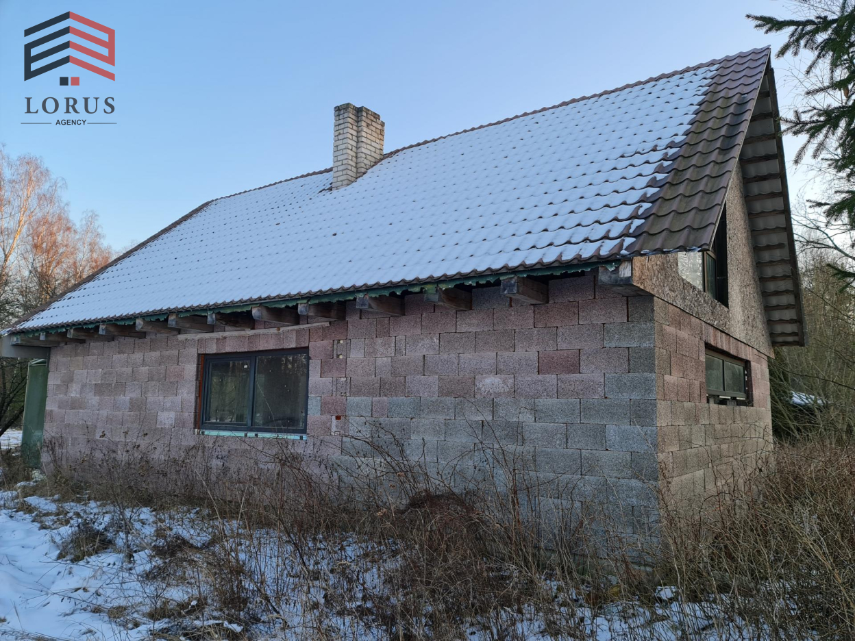 Image 9 of 36