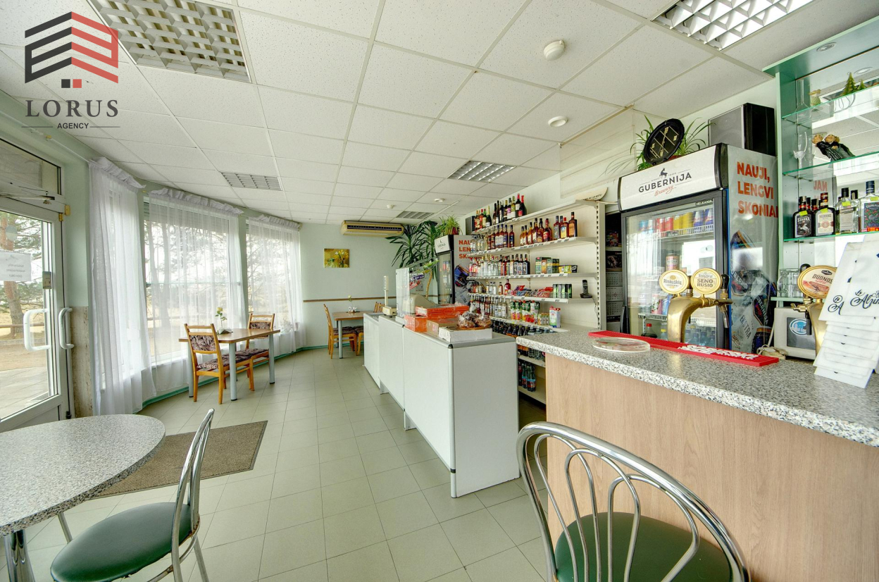 Image 14 of 18