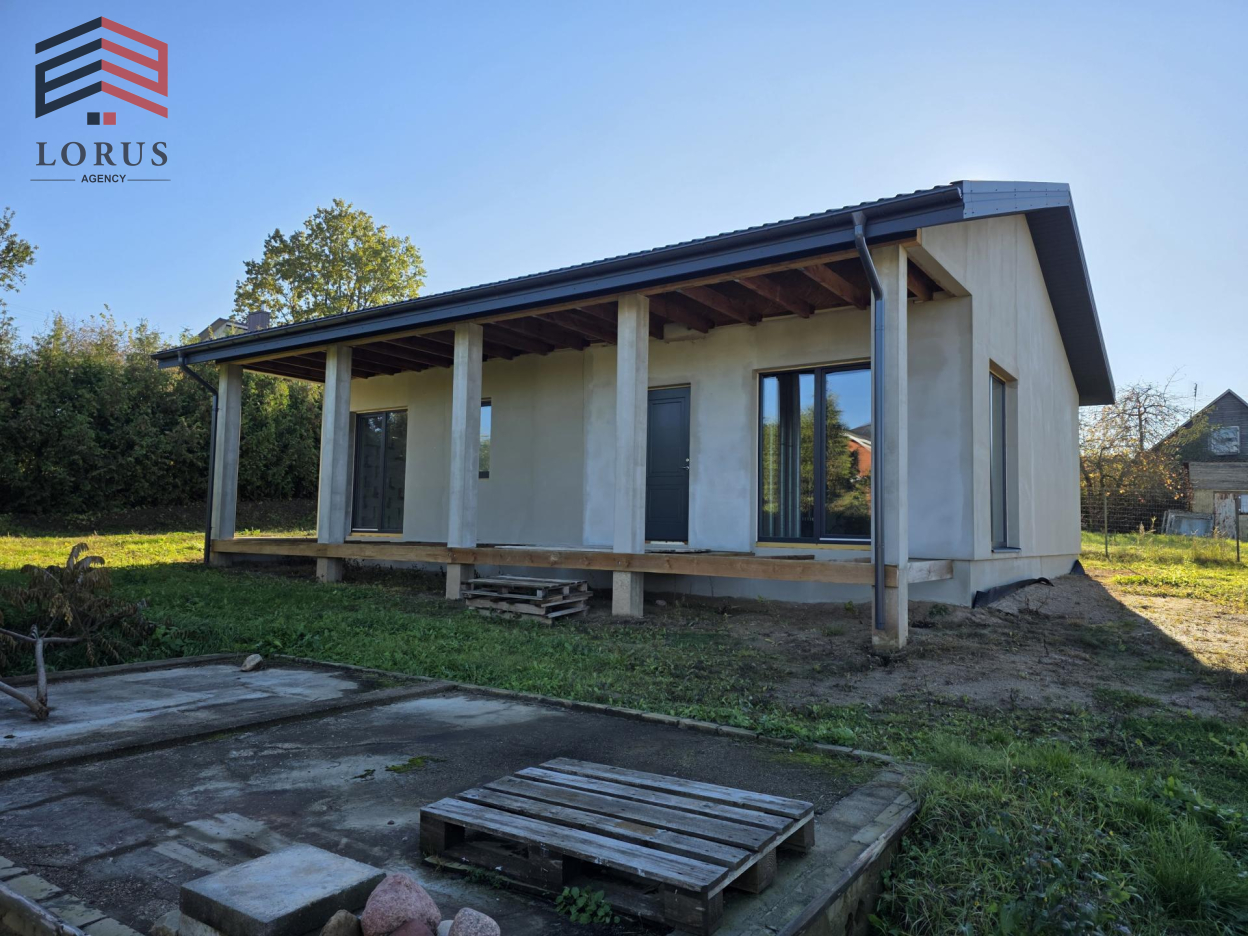 Image 23 of 28