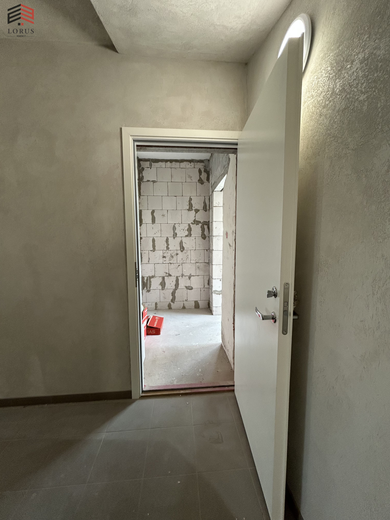 Image 18 of 21