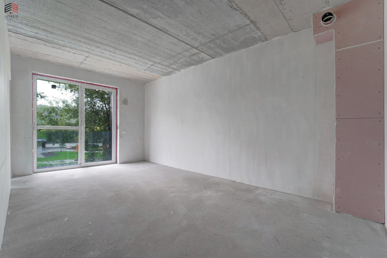 Image 14 of 17