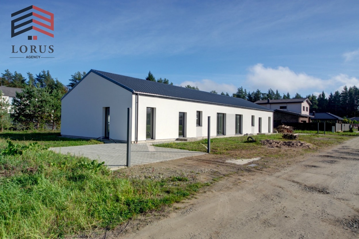 Image 4 of 36